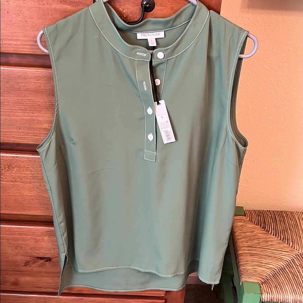 Green Sleeveless Top